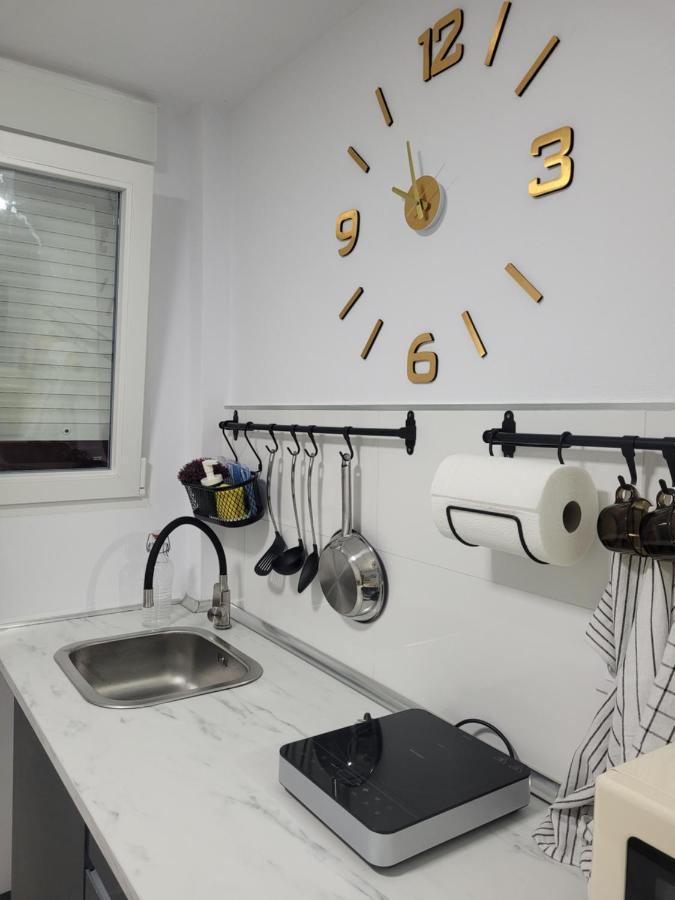 Apartamento Claver เวเฮร์ เด ลา ฟรอนเตรา ภายนอก รูปภาพ