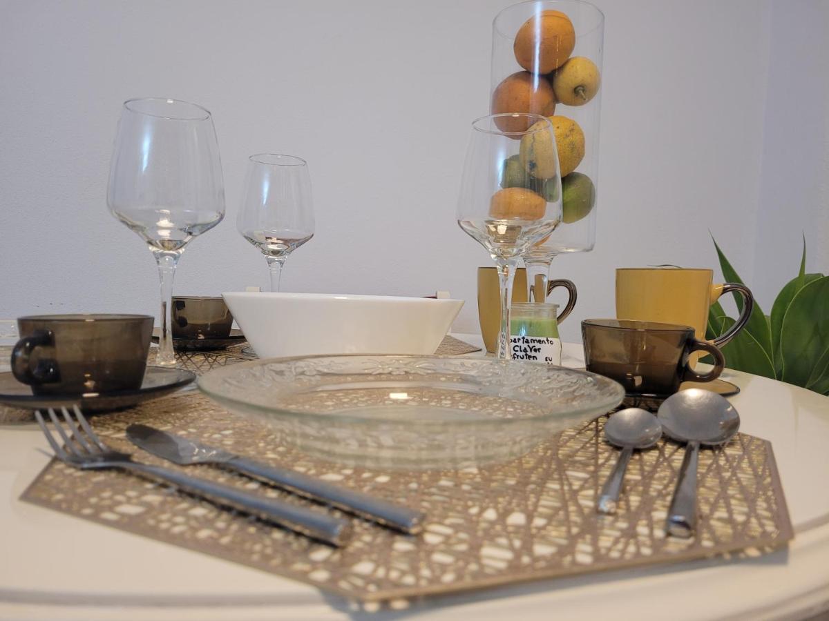 Apartamento Claver เวเฮร์ เด ลา ฟรอนเตรา ภายนอก รูปภาพ