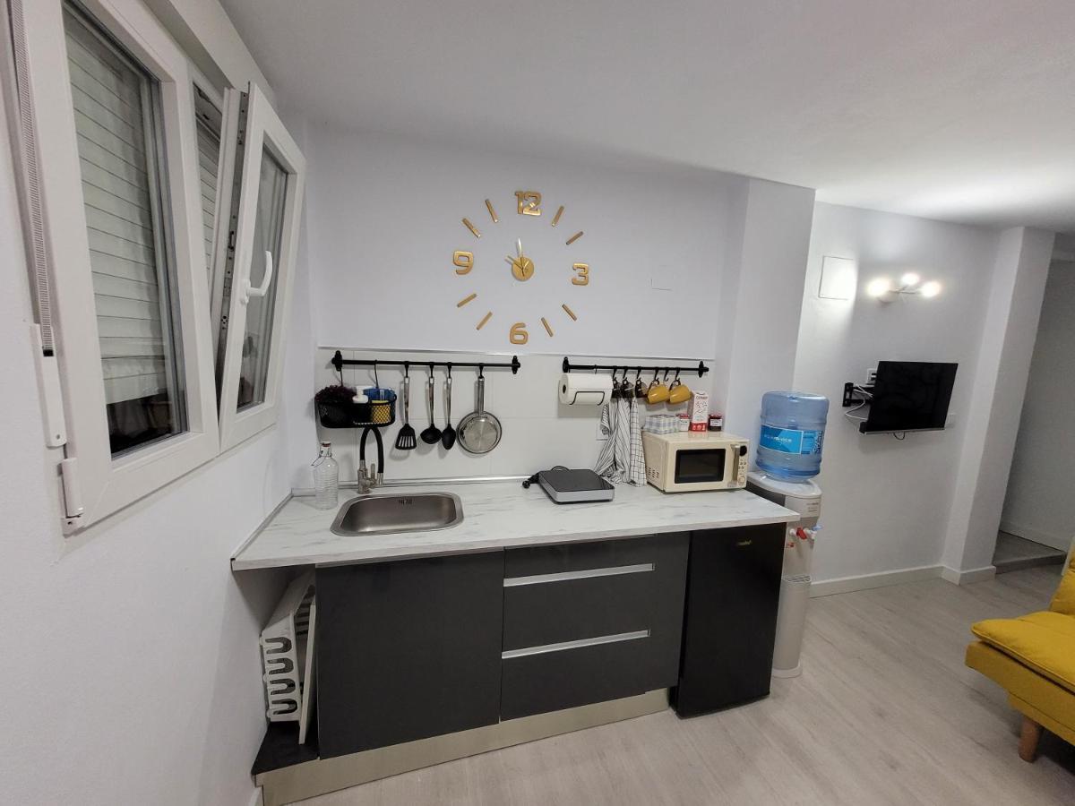 Apartamento Claver เวเฮร์ เด ลา ฟรอนเตรา ภายนอก รูปภาพ